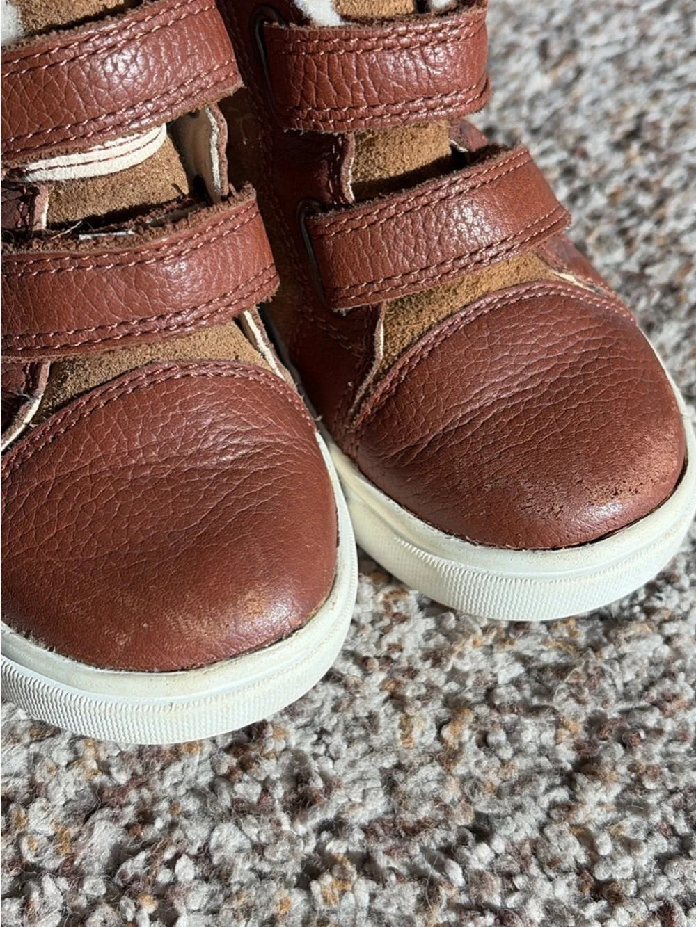 Toddler Ugg boots 6
